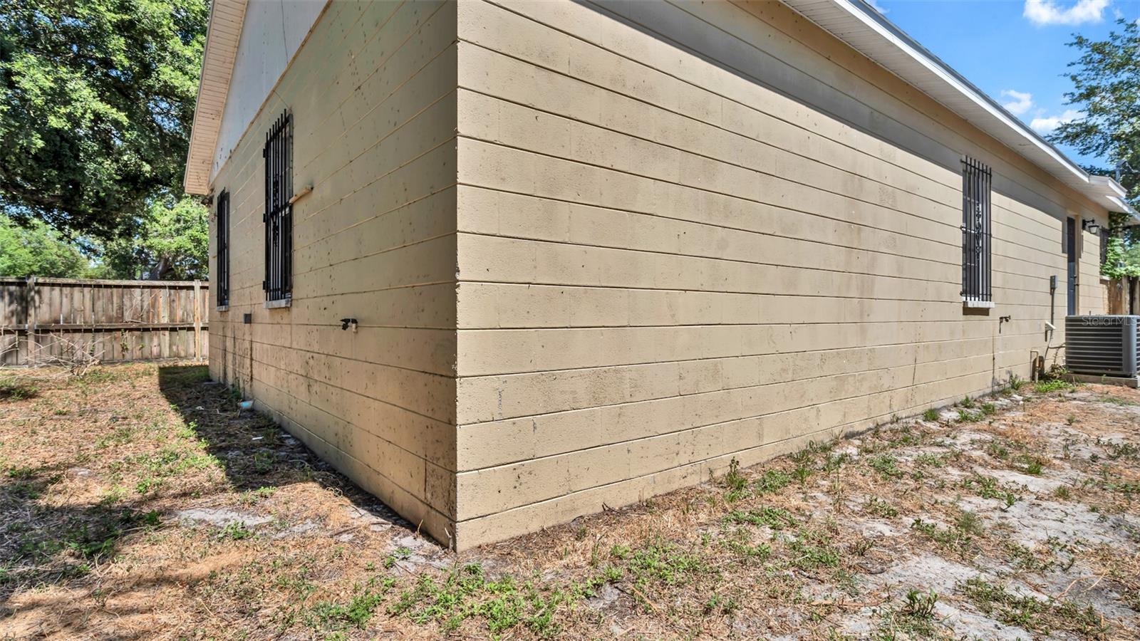 2610 E Lake Ave Property Photo 31