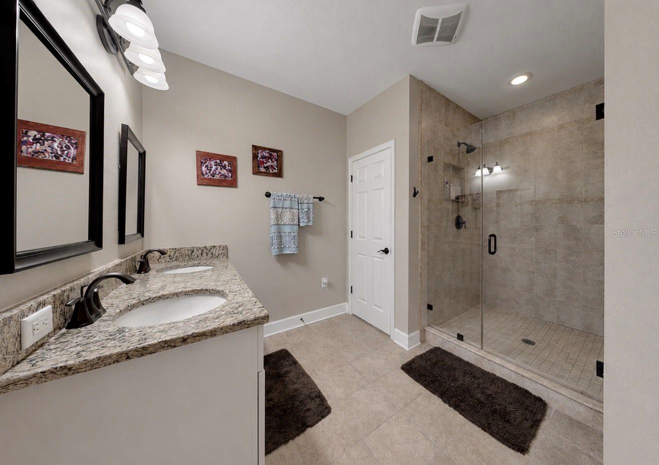 10619 Lithia Estates Dr Property Photo 53