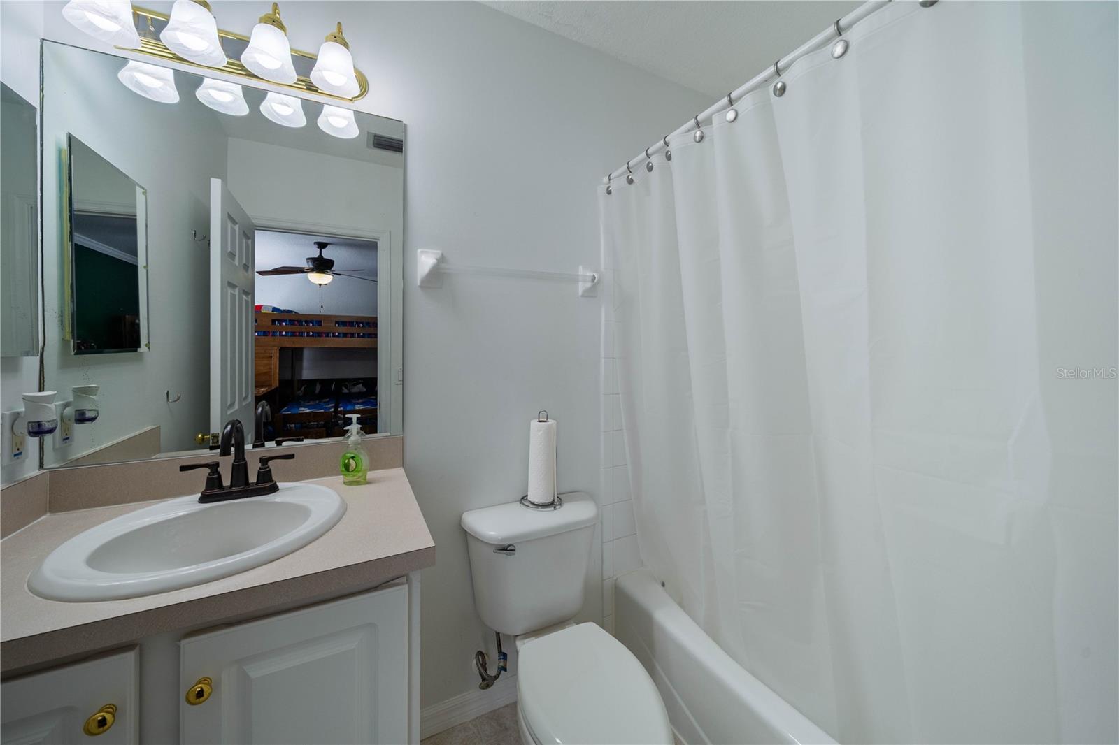 3315 W De Leon St #15 Property Photo 28