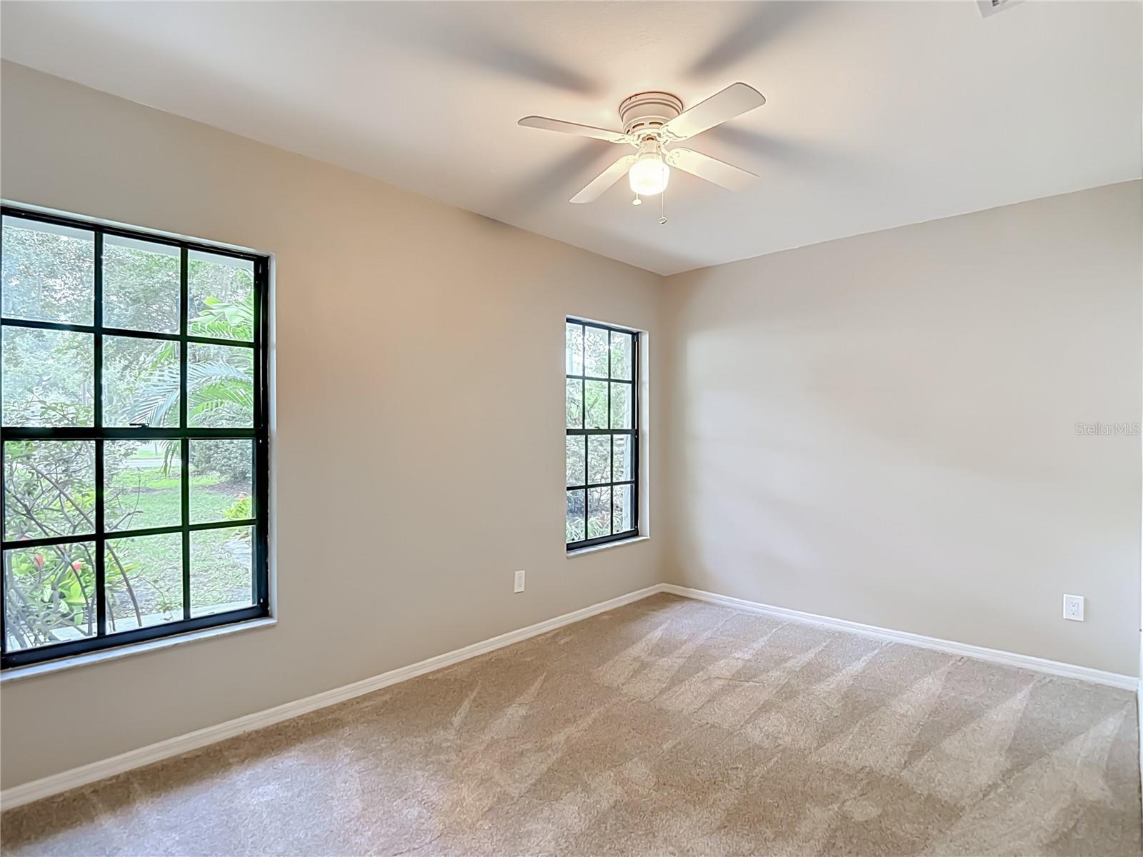 12721 N Armenia Ave Property Photo 46