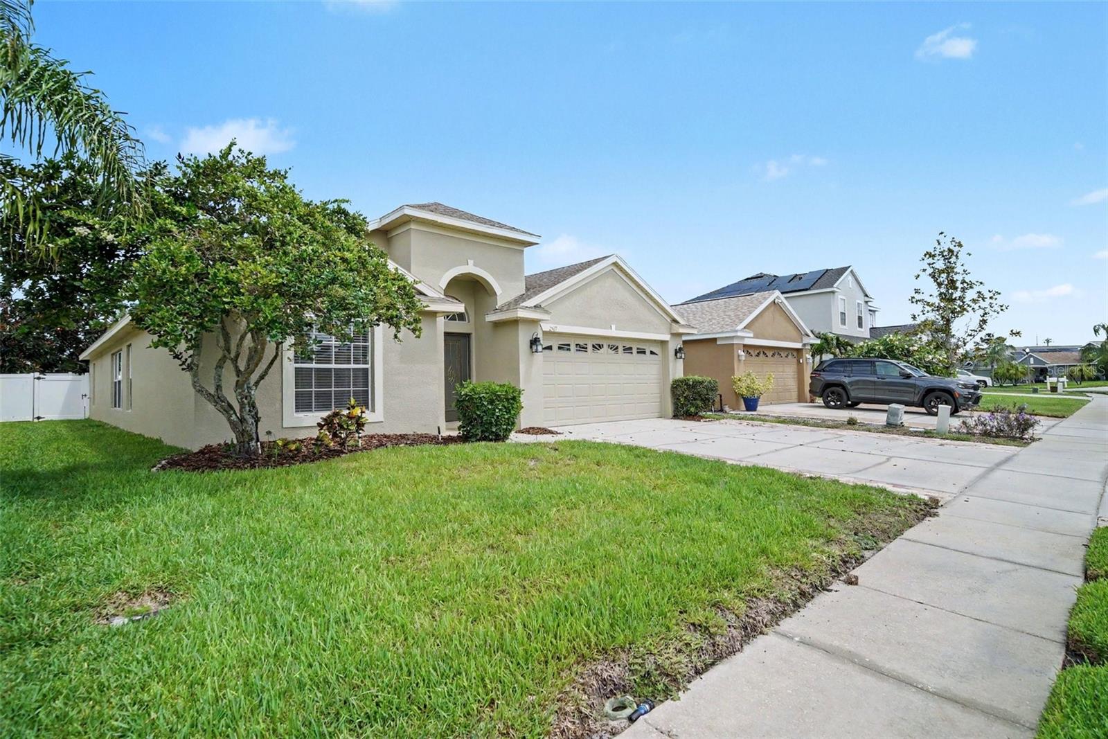 2519 Big Pine Dr Property Photo 4