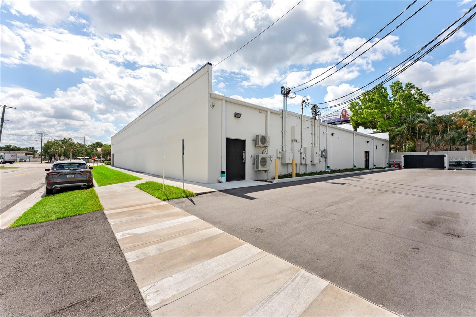 418 N Dale Mabry Hwy Property Photo 12
