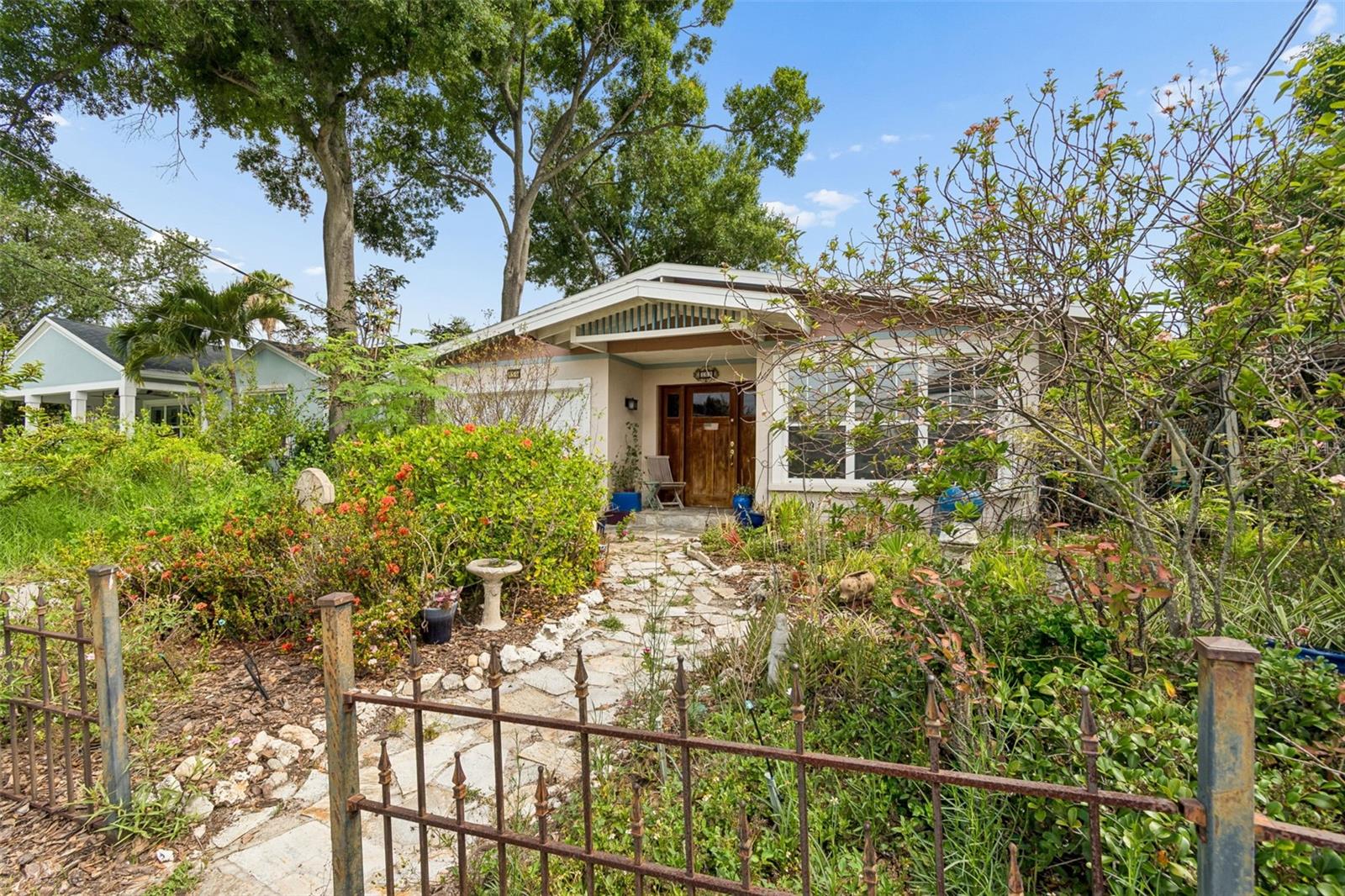 159 Biscayne Ave Property Photo 1