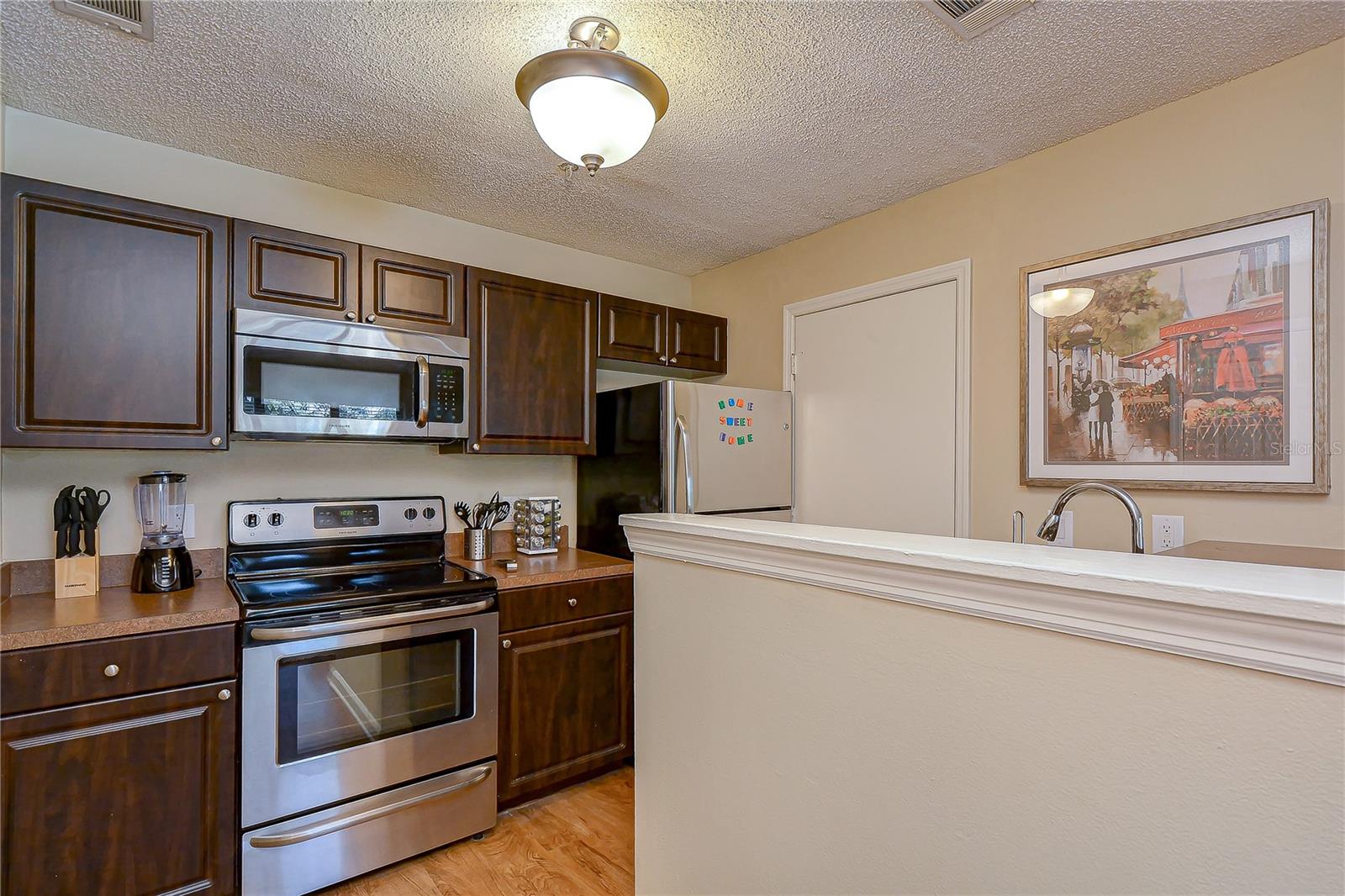 11901 4th St N #4206 Property Photo 6