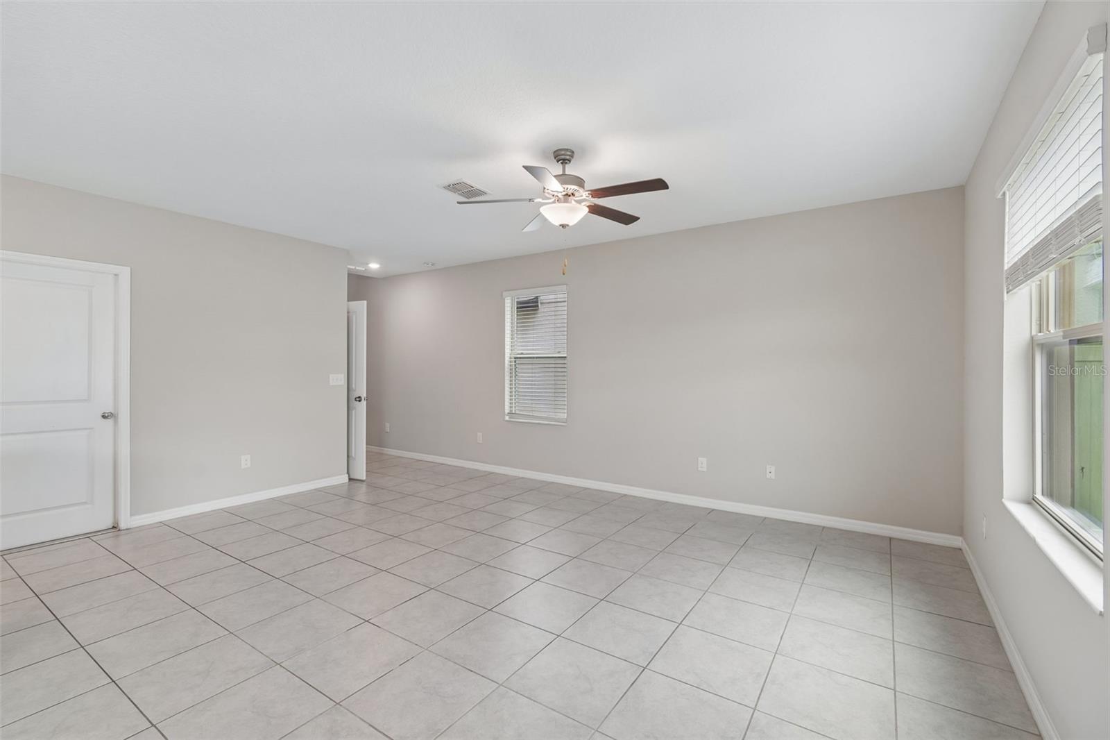 3715 Daisy Bloom Pl Property Photo 16