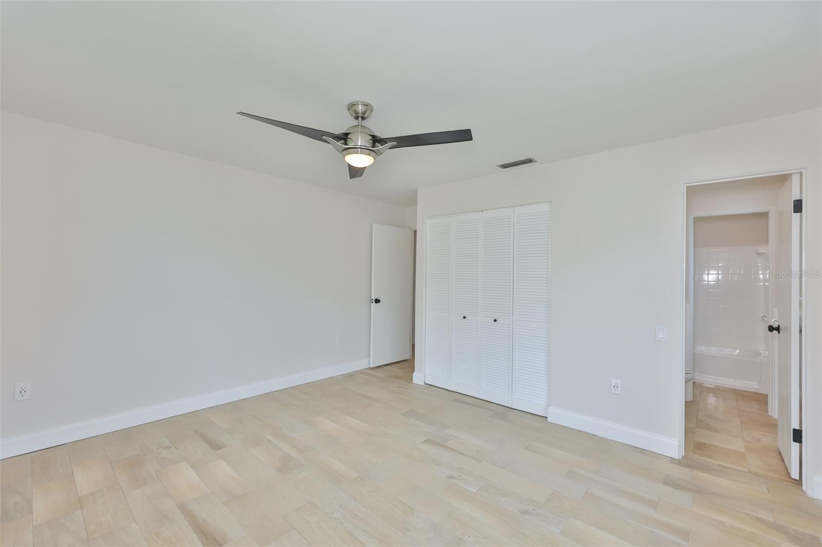 7824 115th St Property Photo 17