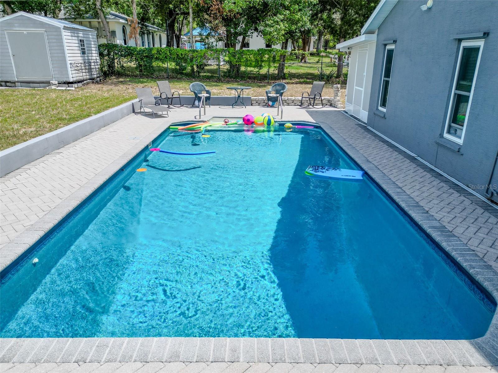 12090 Venice Dr Property Photo 6