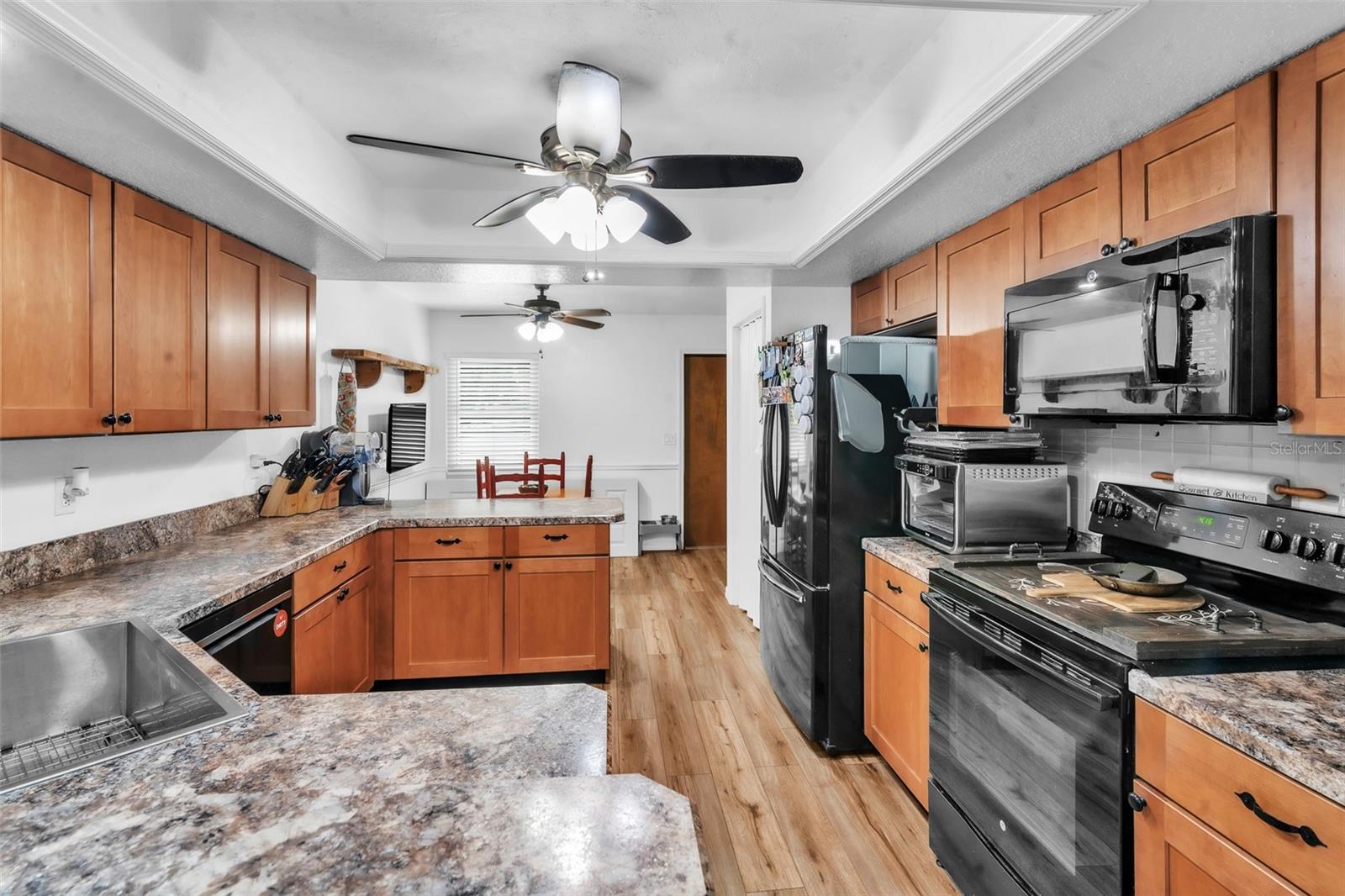 12090 Venice Dr Property Photo 15