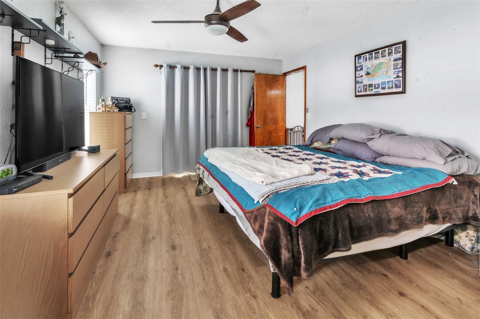 12090 Venice Dr Property Photo 23