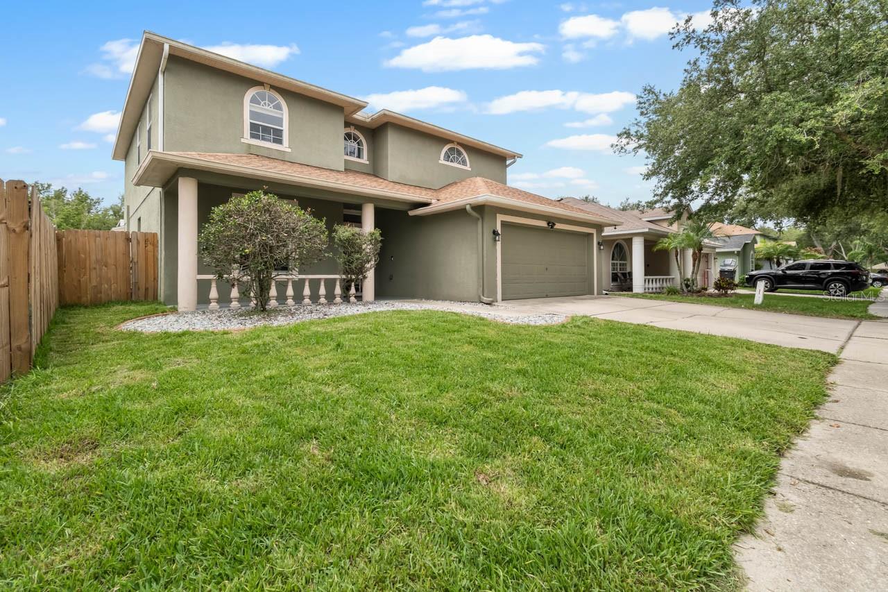 9839 Laurel Ledge Dr Property Photo 3