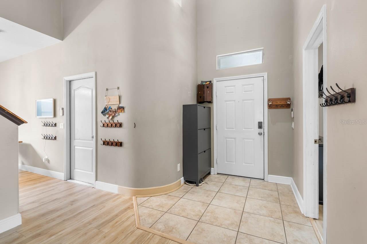 9839 Laurel Ledge Dr Property Photo 9