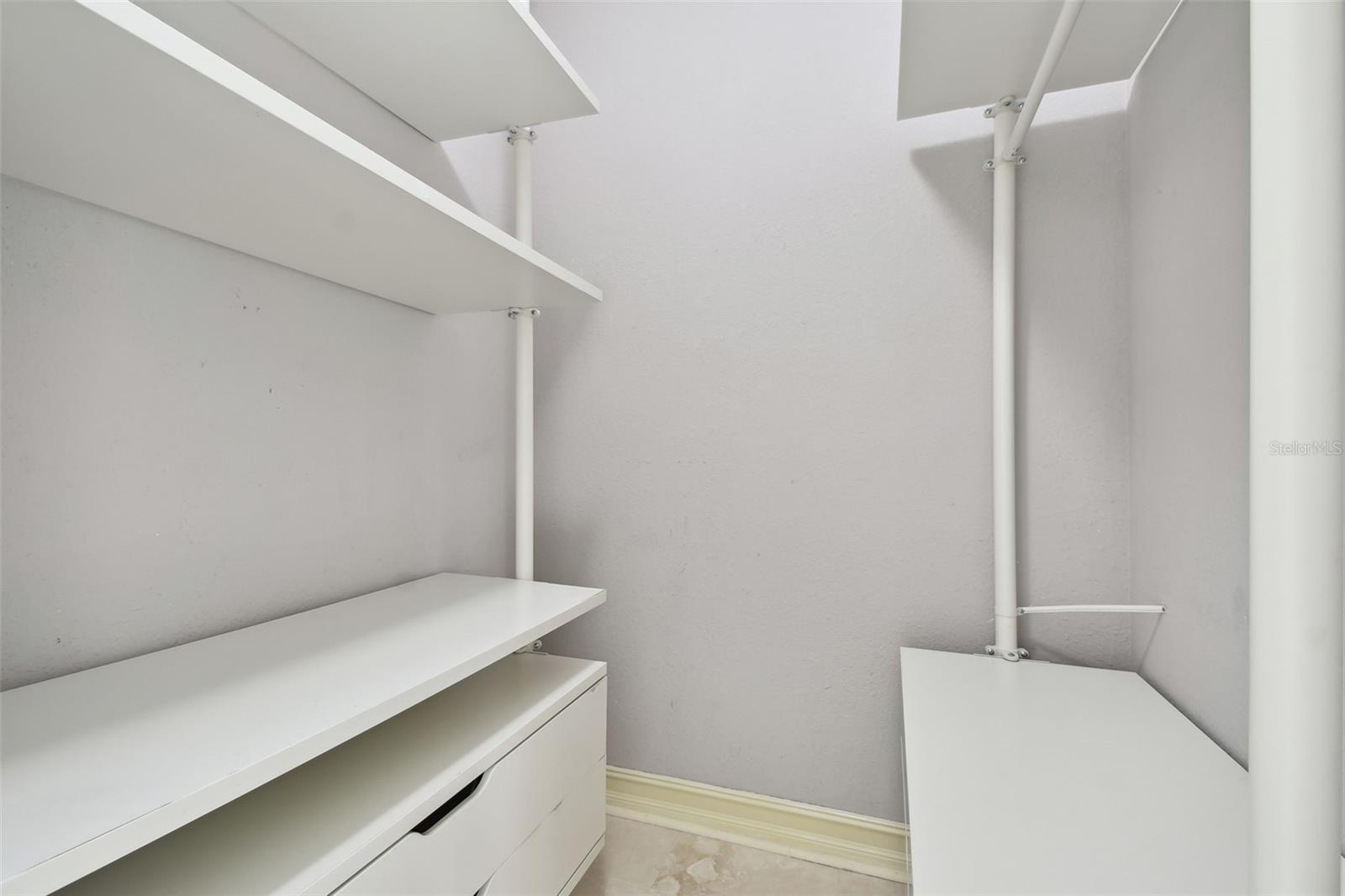 TB8515856 Property Photo 22