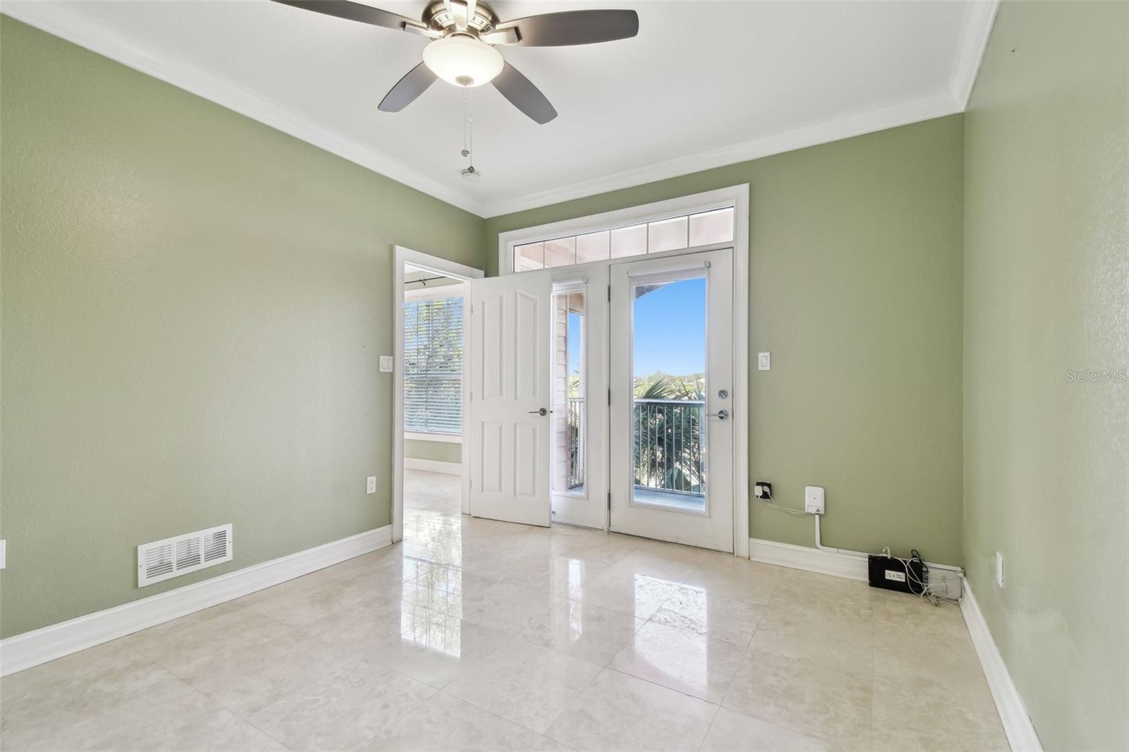 TB8515856 Property Photo 29