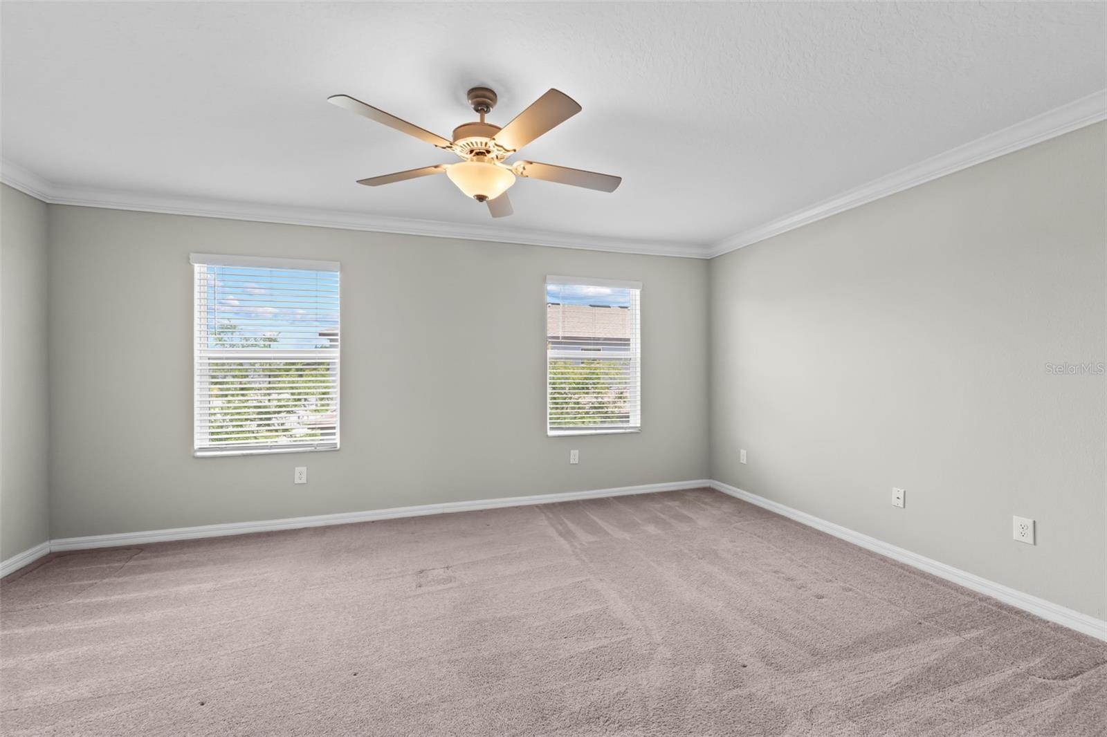 2188 Cerulean Sky Dr Property Photo 12