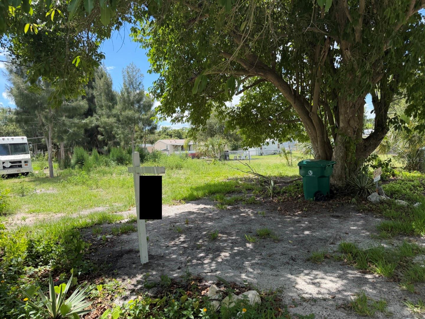 5497 Maze Dr Property Photo 3