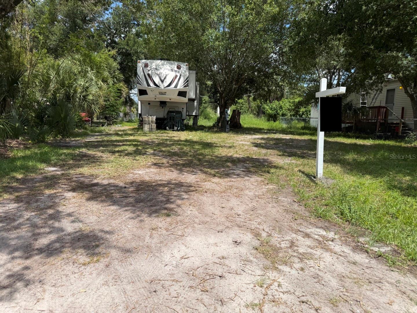 5497 Maze Dr Property Photo 5
