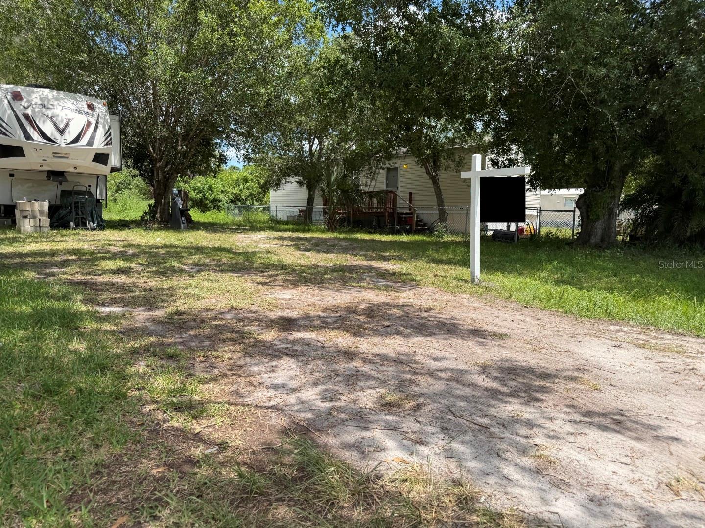 5497 Maze Dr Property Photo 7