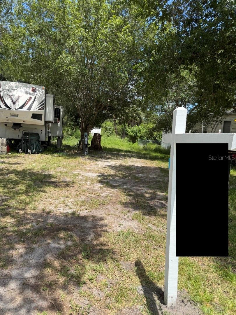 5497 Maze Dr Property Photo 8