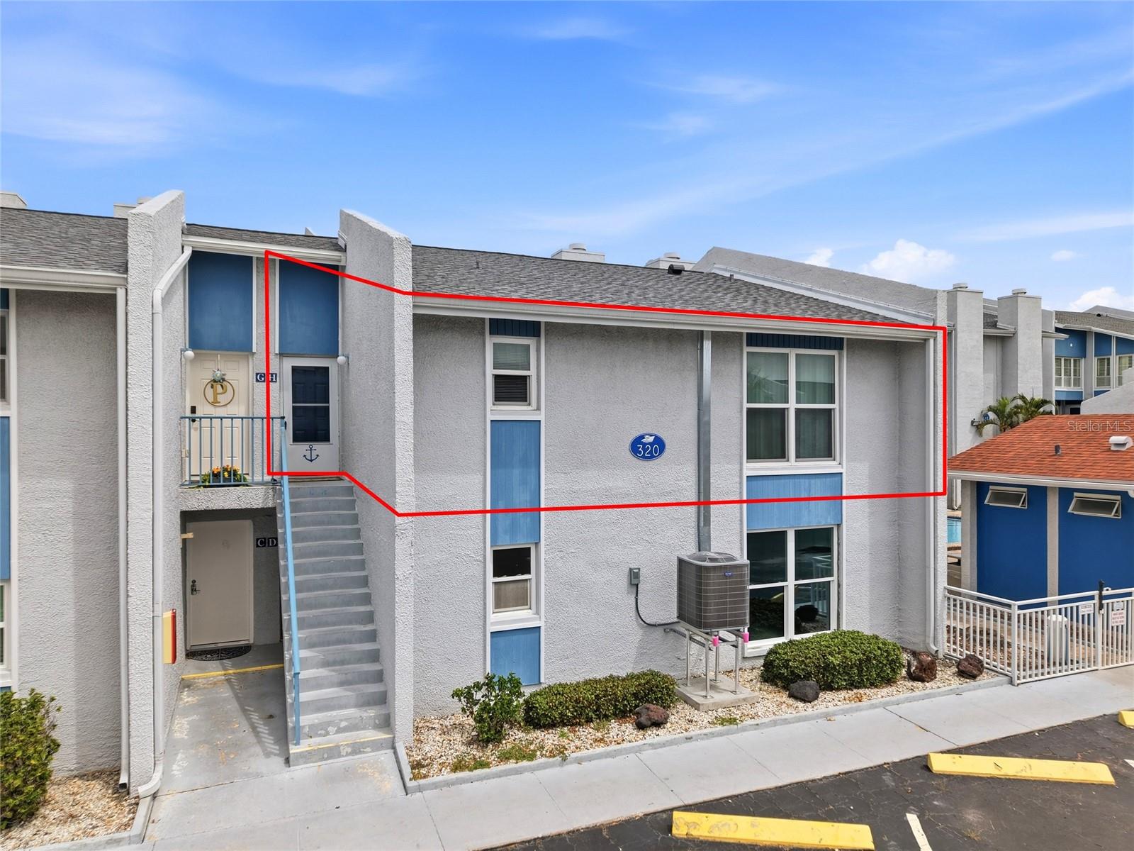 320 Medallion Blvd #h Property Photo 3