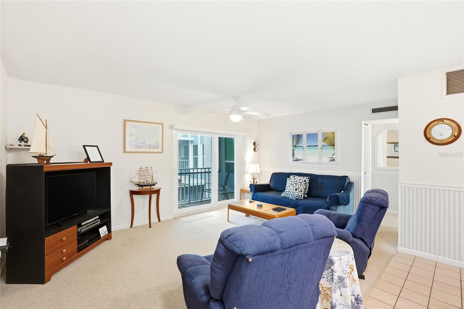 320 Medallion Blvd #h Property Photo 4