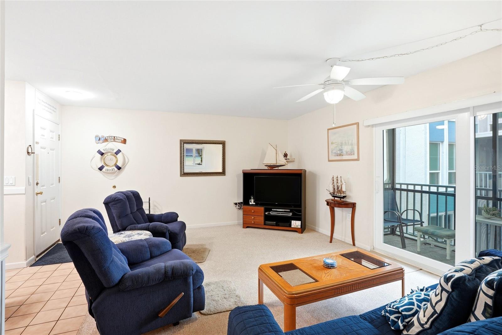 320 Medallion Blvd #h Property Photo 7