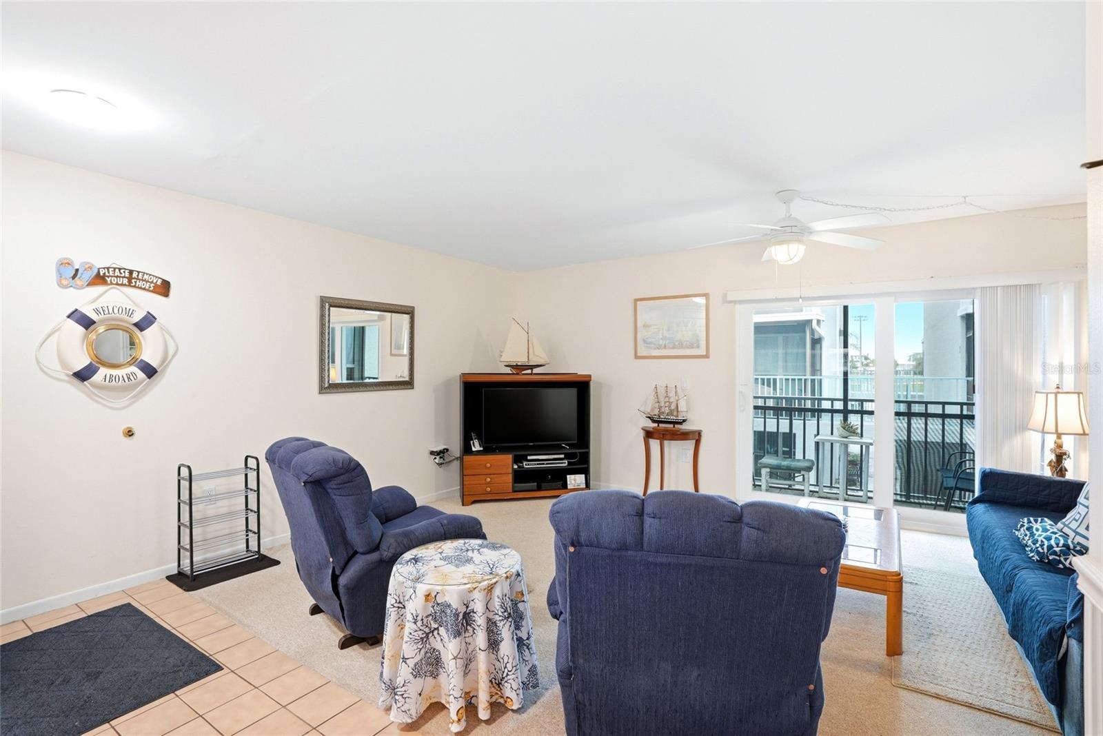 320 Medallion Blvd #h Property Photo 10