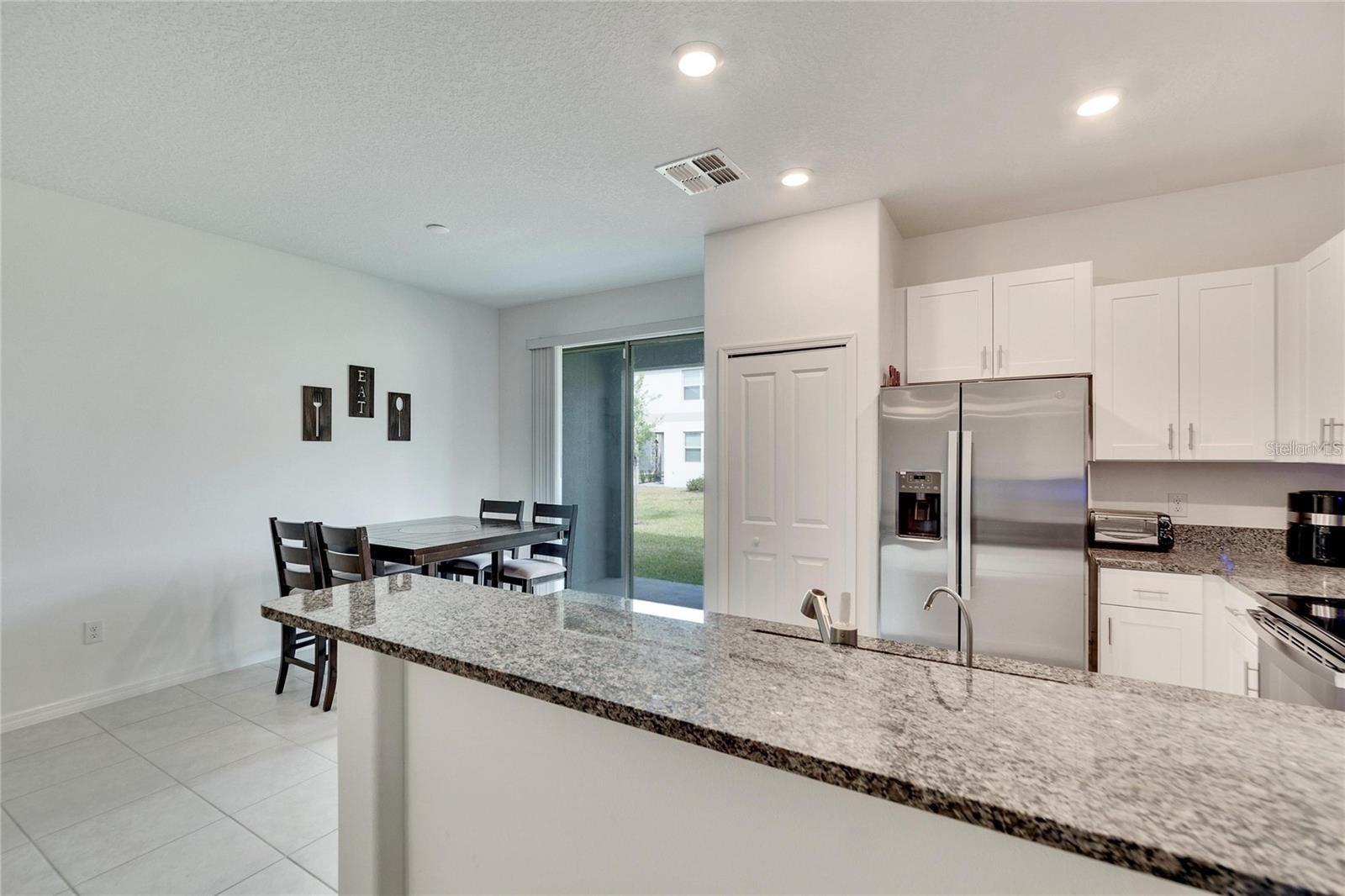 14444 Editors Note St Property Photo 9