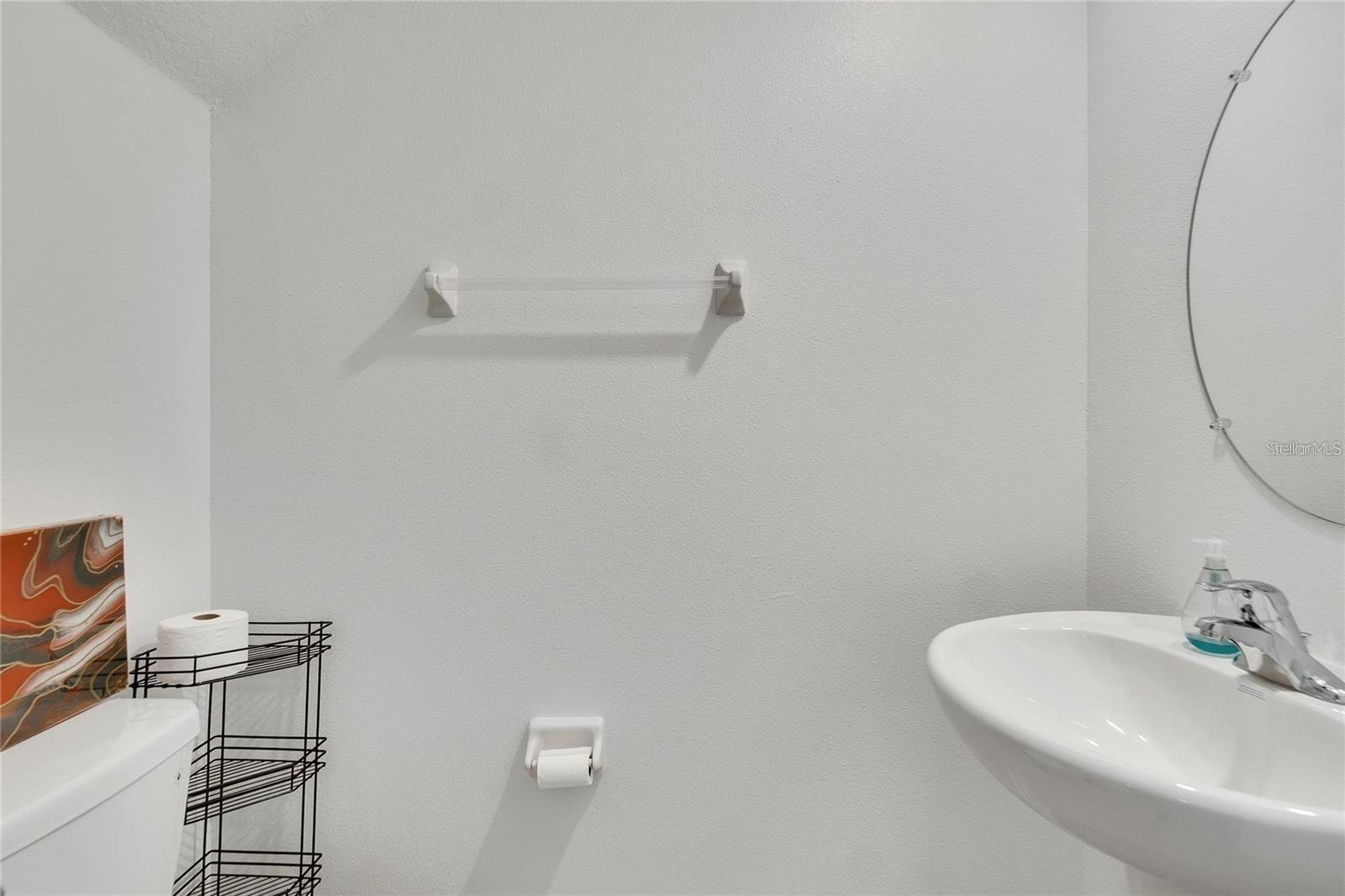 14444 Editors Note St Property Photo 16