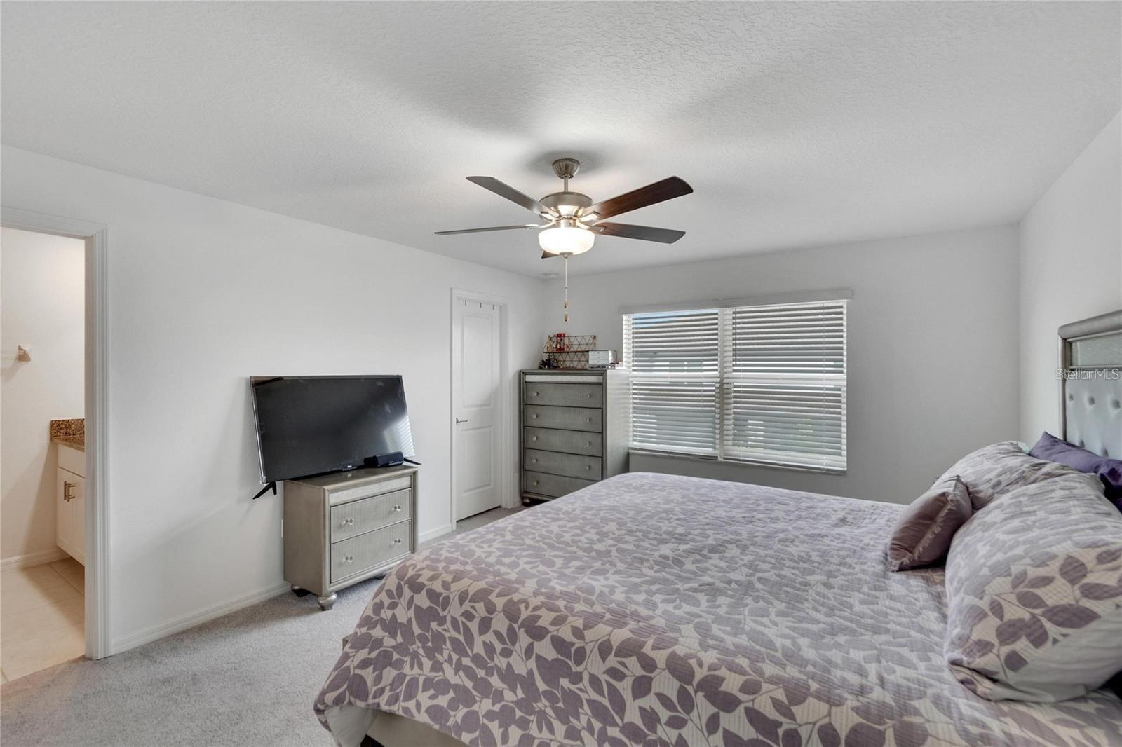 14444 Editors Note St Property Photo 21
