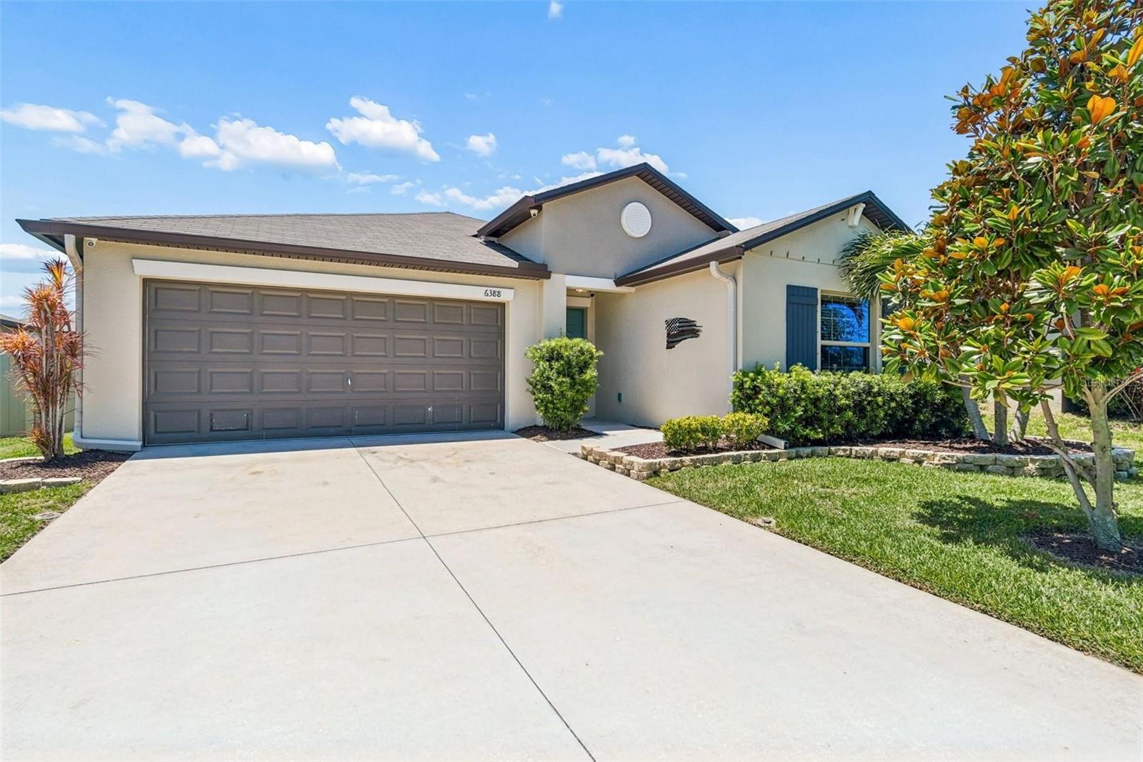 6388 Spider Lily Way Property Photo 1