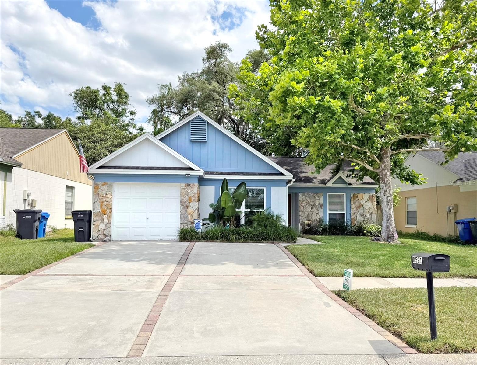 8521 MISTY RIVER CT