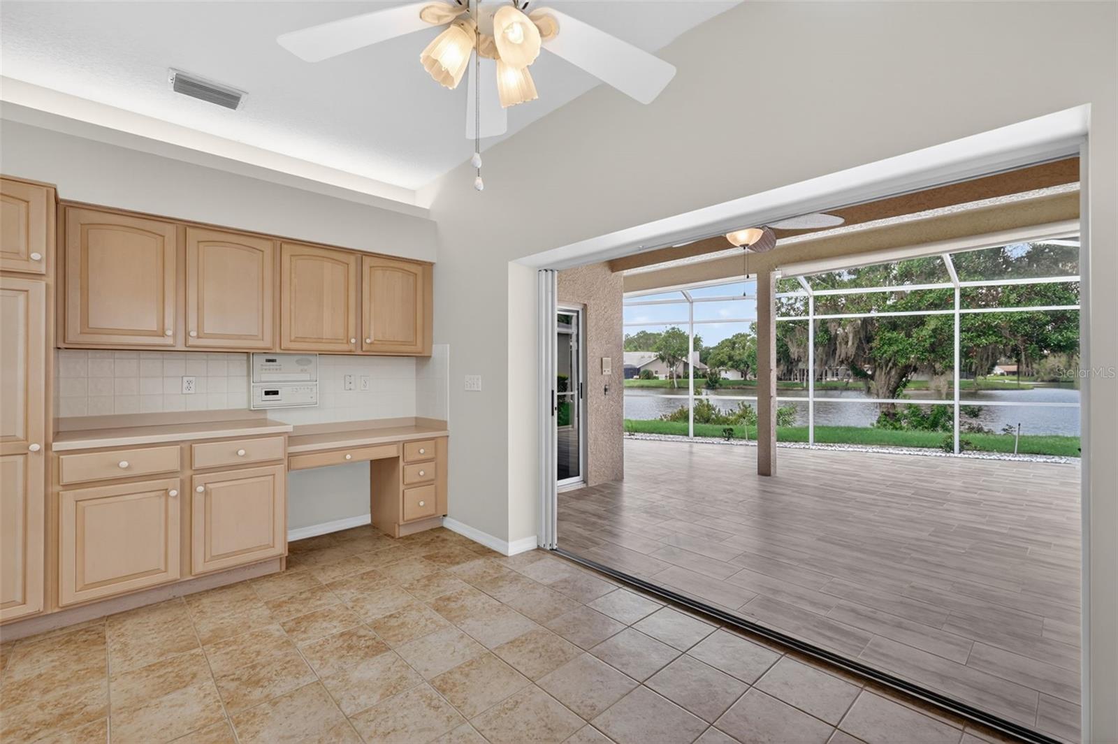 4856 Westchester Ct Property Photo 9