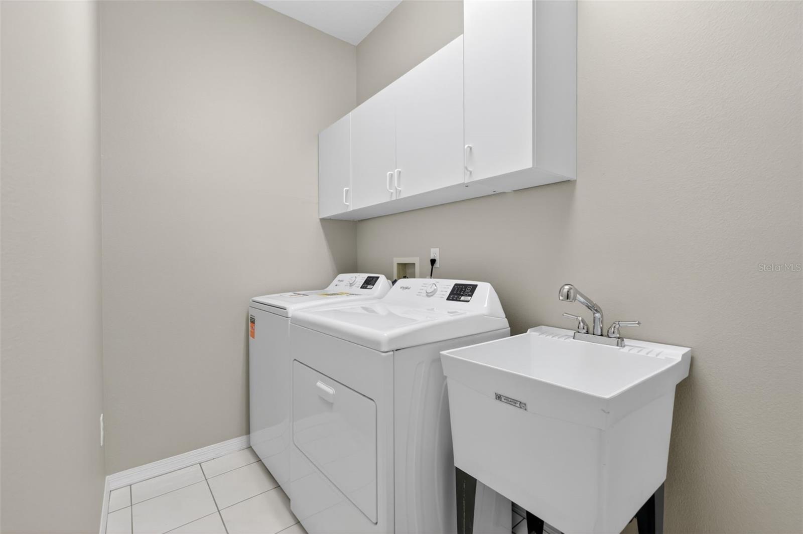 4856 Westchester Ct Property Photo 20