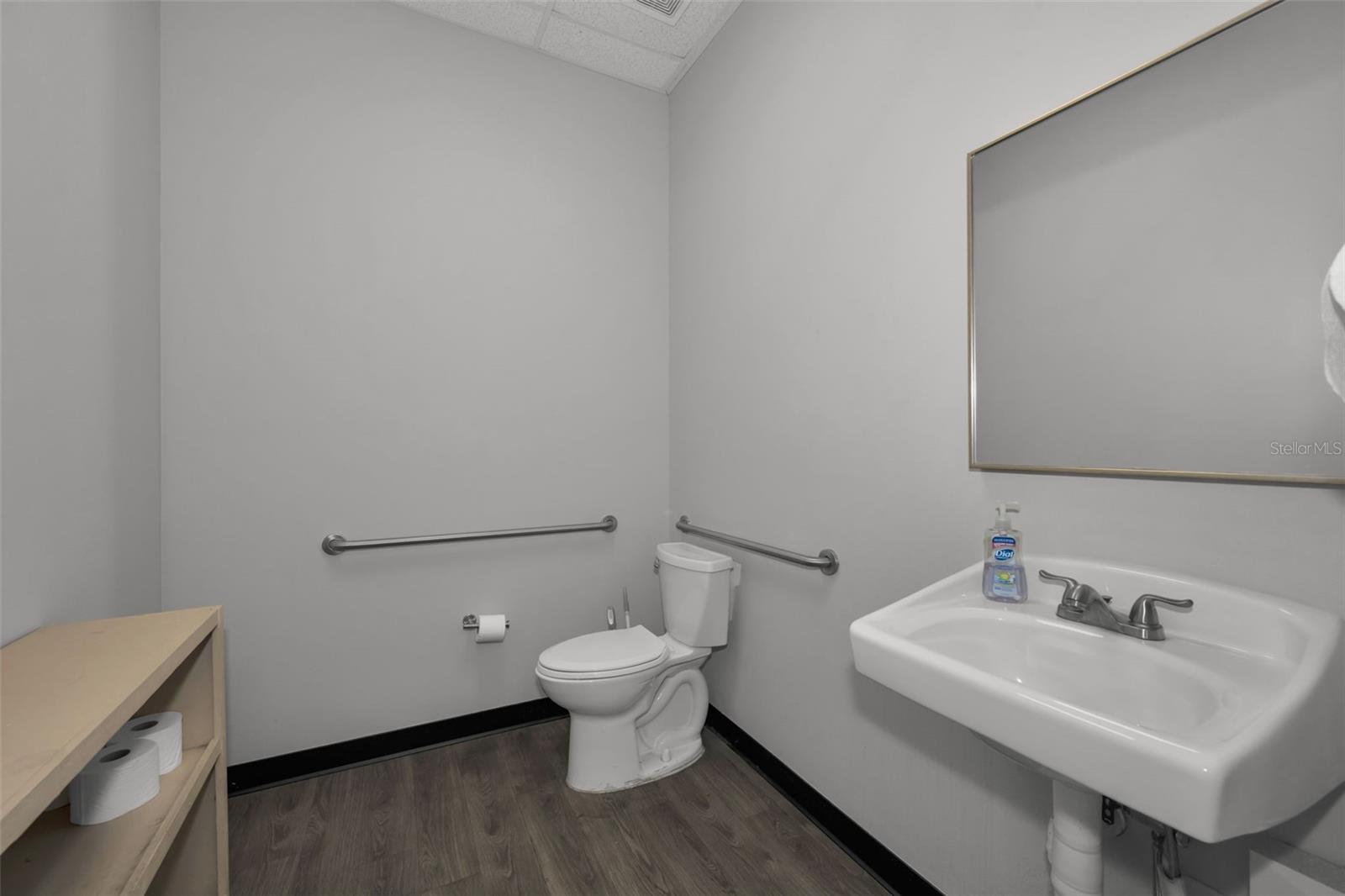 6581 Seminole Blvd Property Photo 15