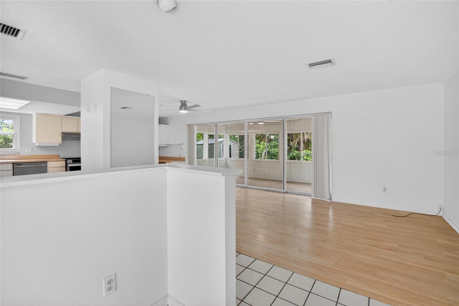 1900 Stanton Ave Property Photo 6