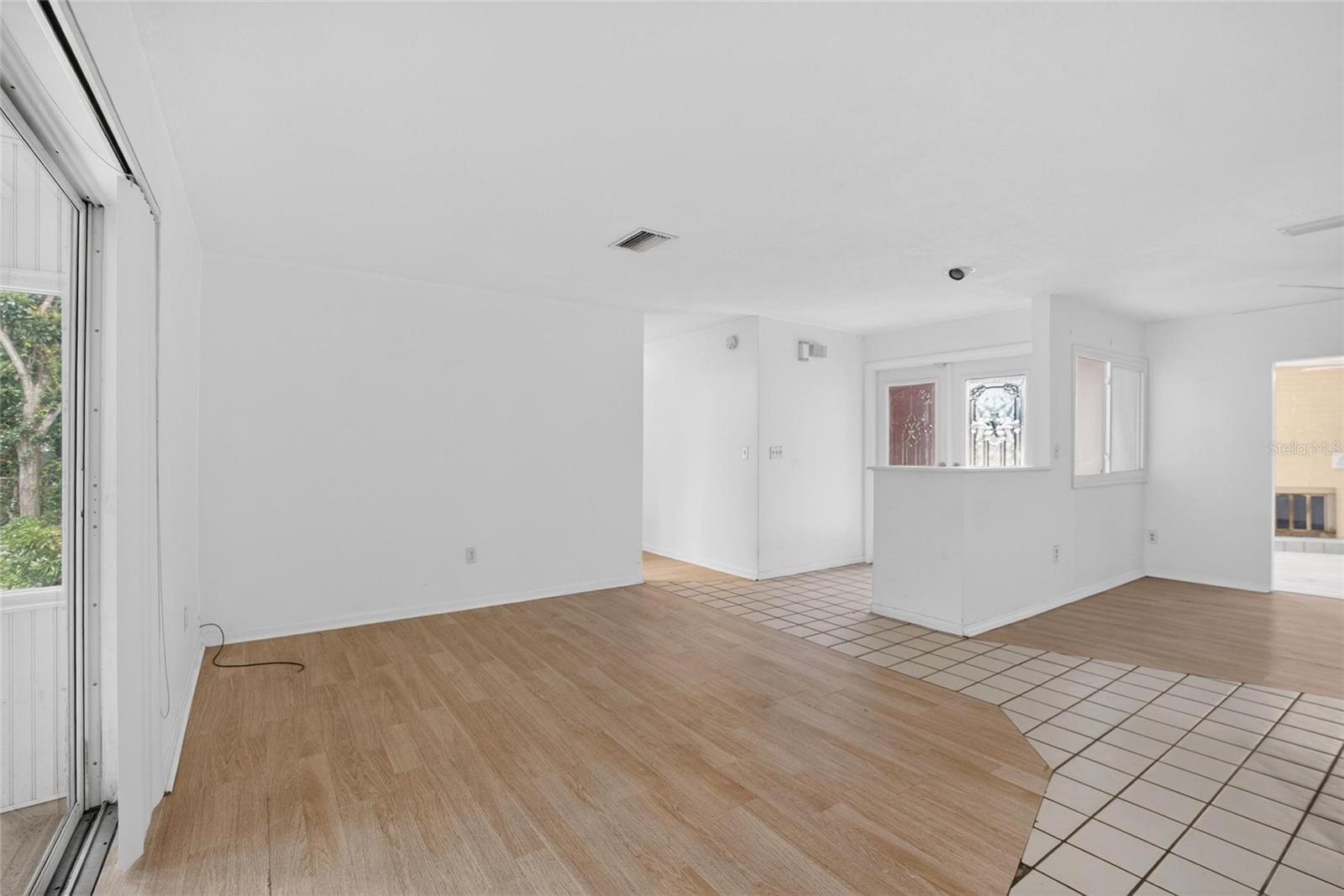 1900 Stanton Ave Property Photo 9