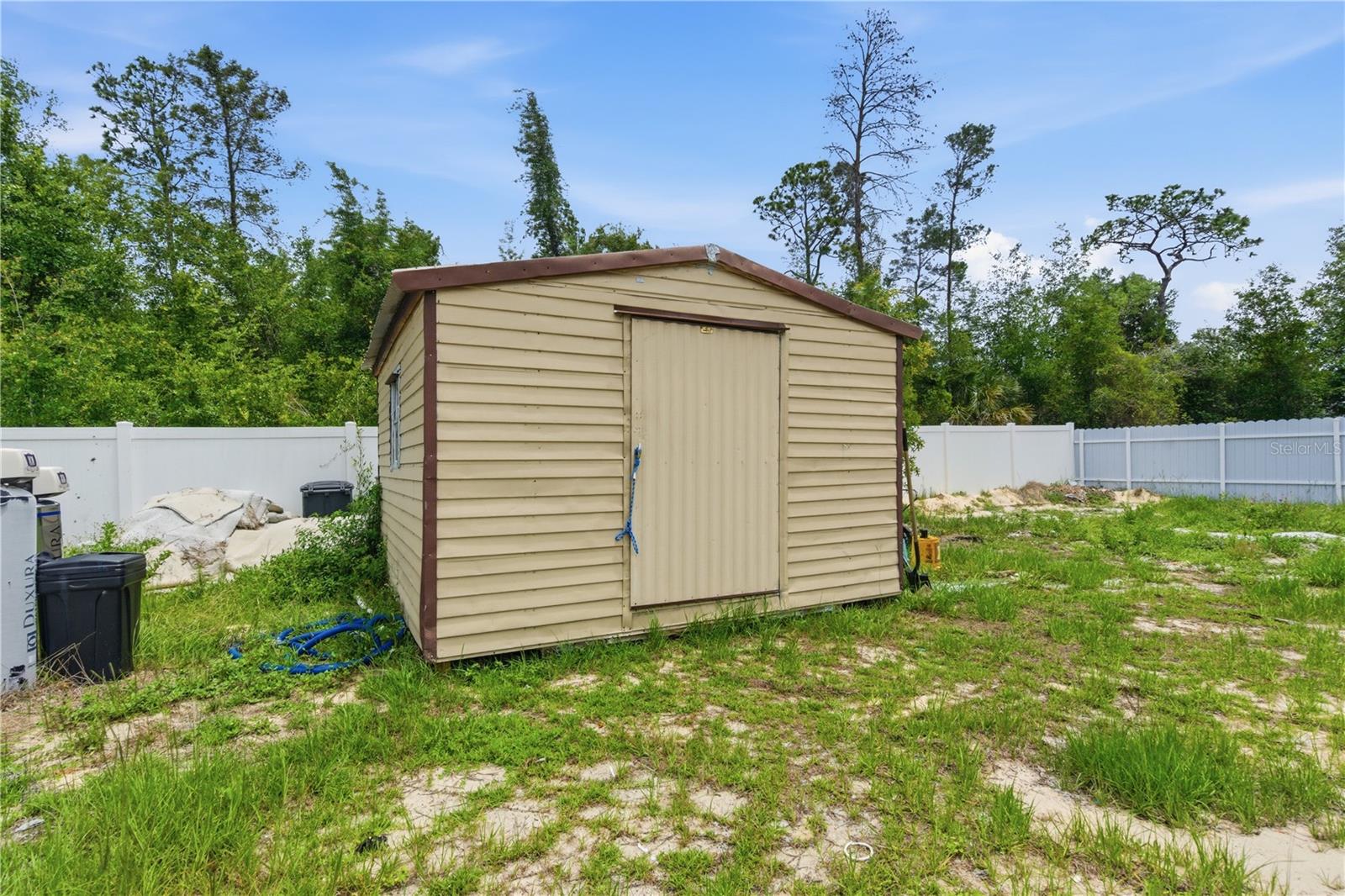 8424 Balm St Property Photo 53