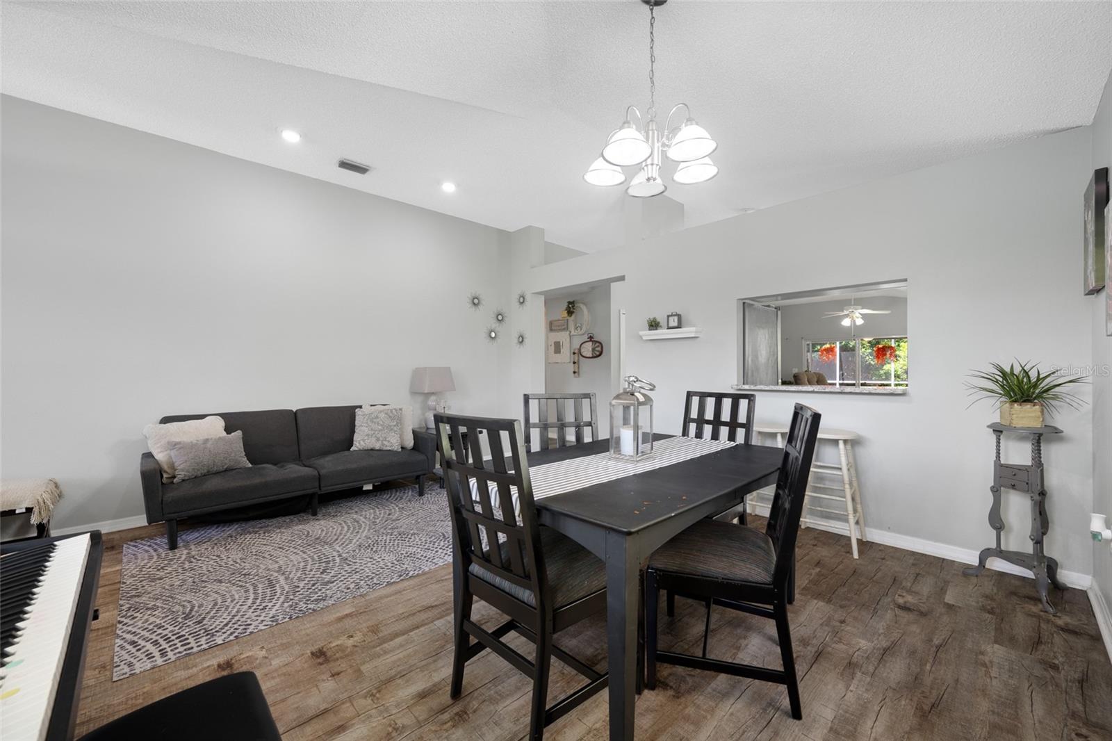 7740 Craighurst Loop Property Photo 10
