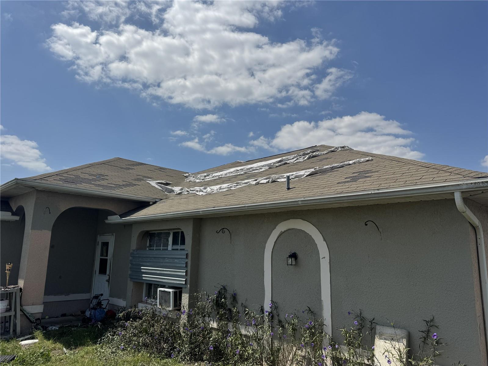 2317 Nw 30th Ter Property Photo 2