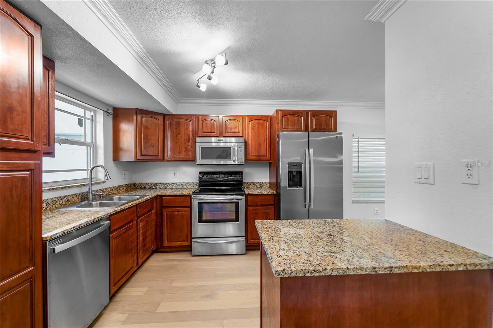 106 S Habana Ave #7 Property Photo 7