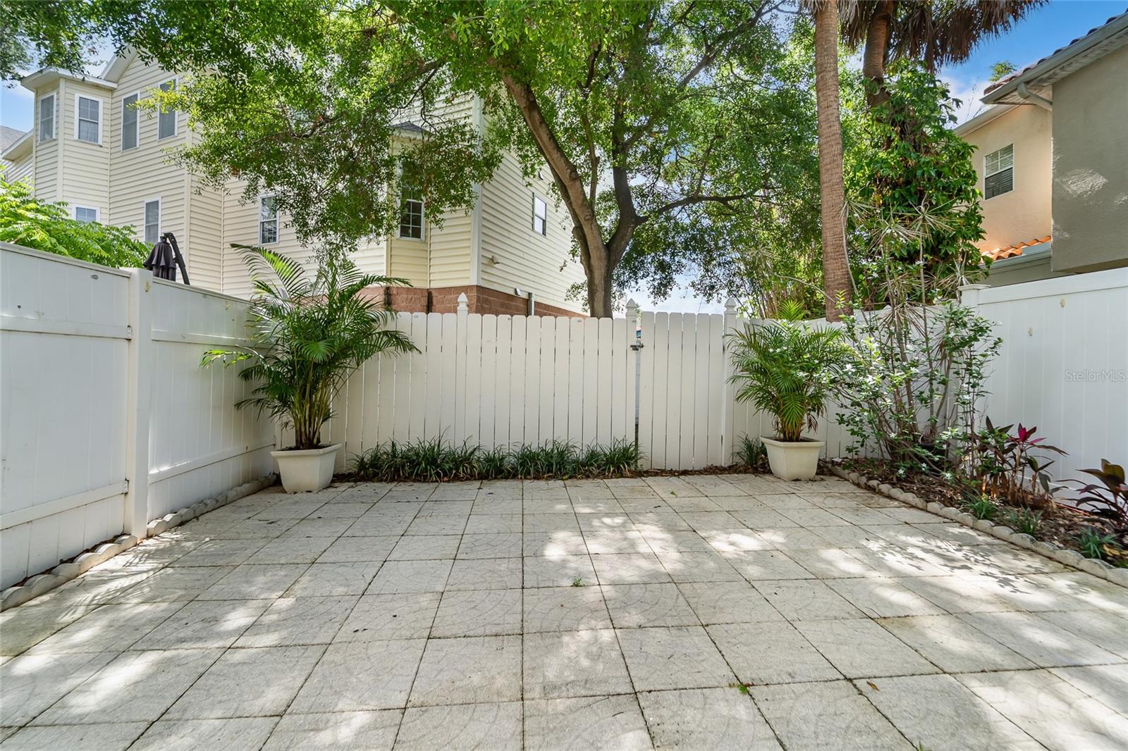 106 S Habana Ave #7 Property Photo 23