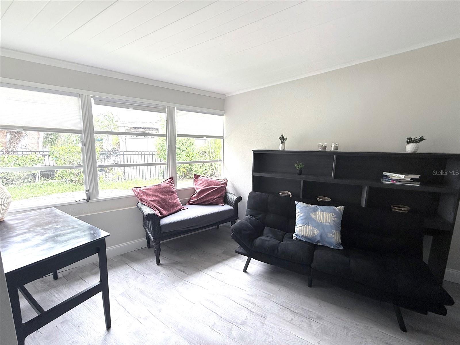 6407 1st Palm Pt Property Photo 11