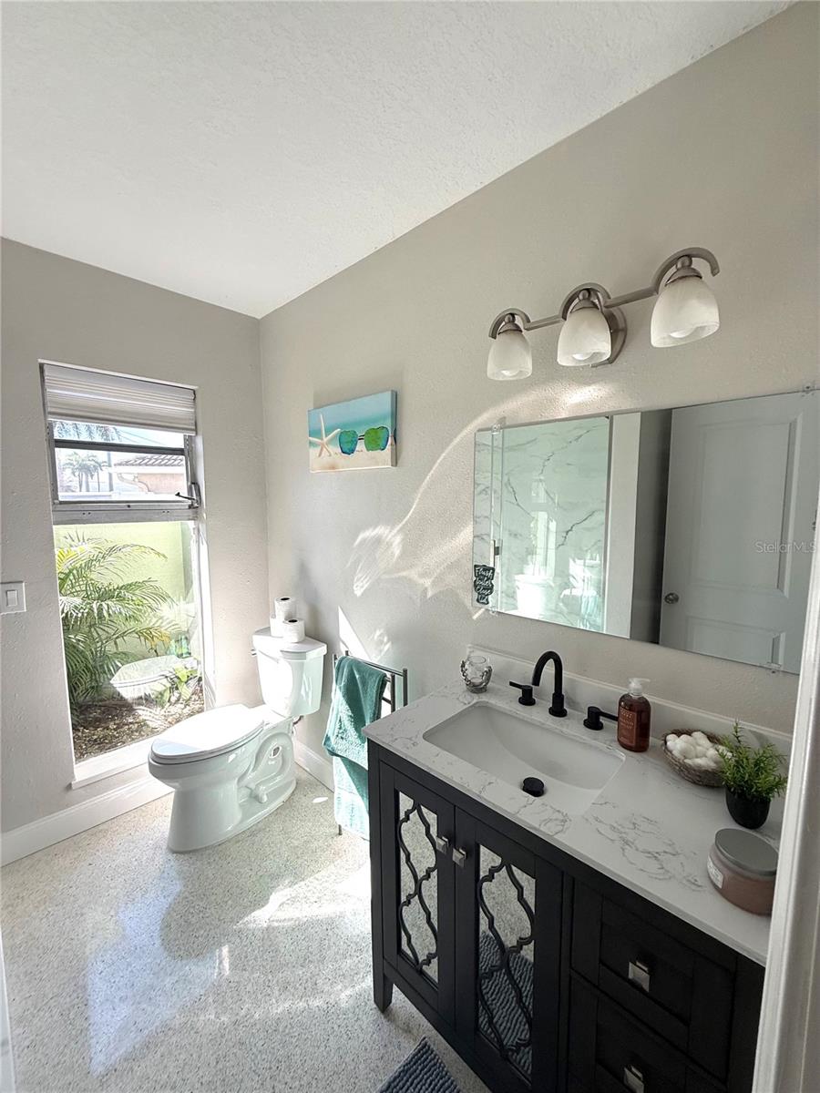 6407 1st Palm Pt Property Photo 21