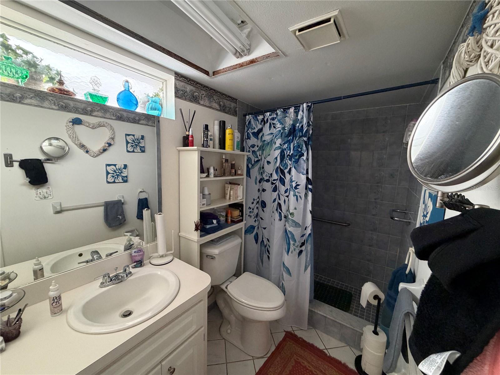 4317 Tiburon Dr Property Photo 8