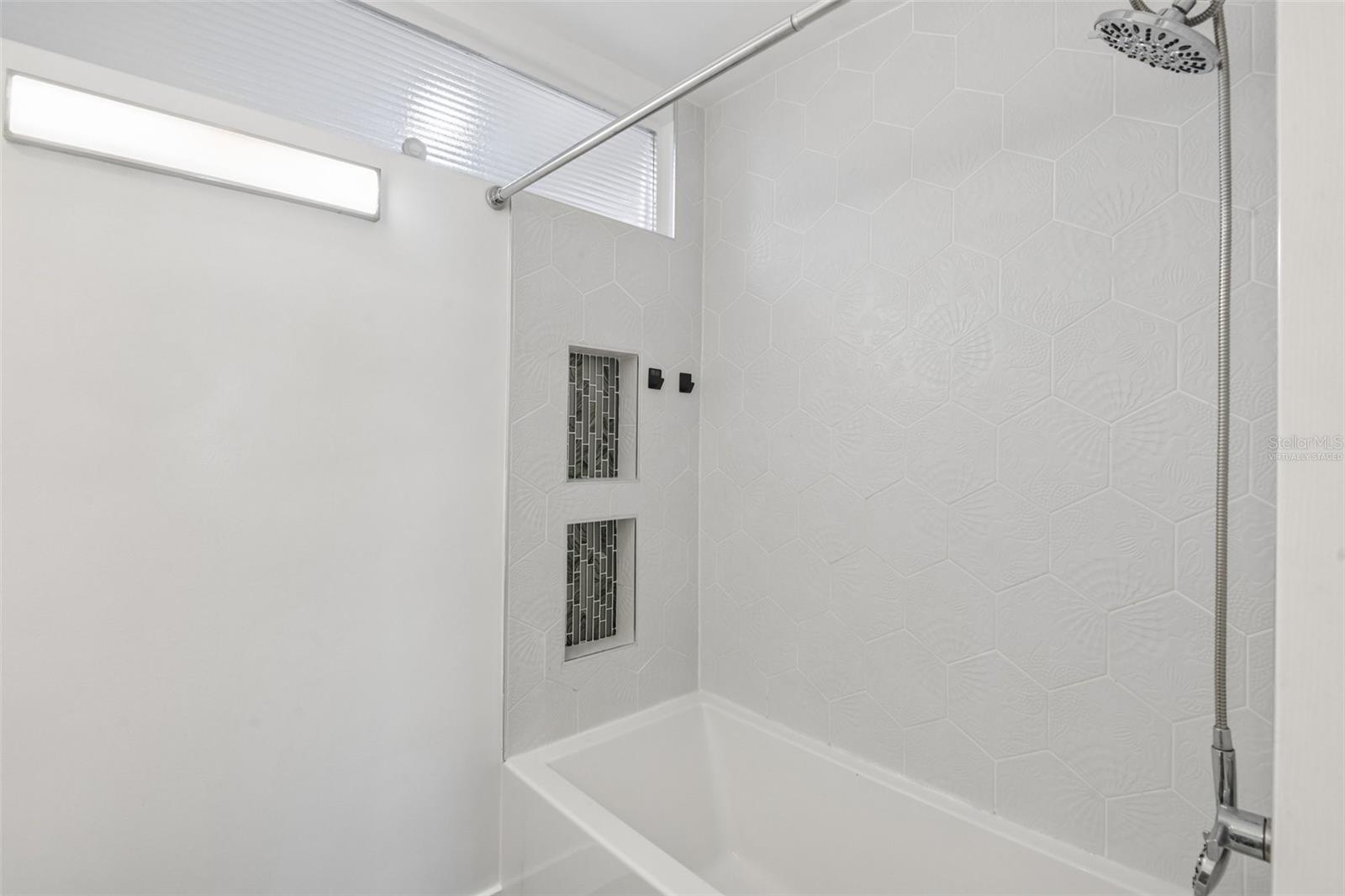563 Eastview Rd Property Photo 25