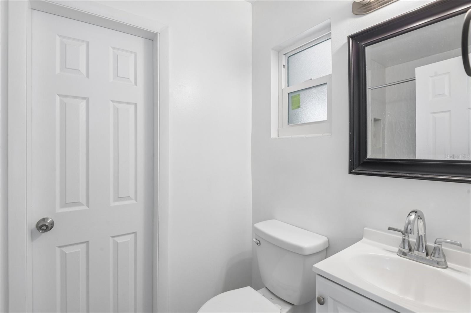563 Eastview Rd Property Photo 30