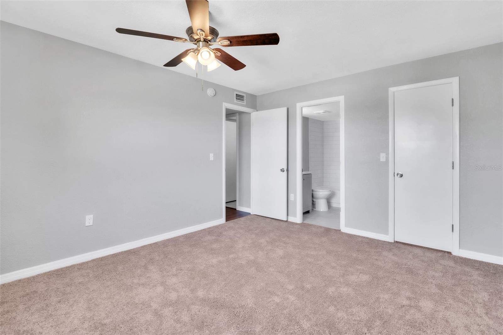 3281 Beneva Rd #202 Property Photo 19