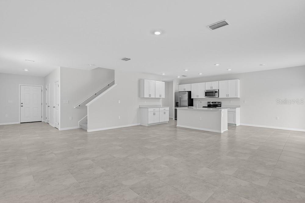 6523 Equinox Ln Property Photo 10