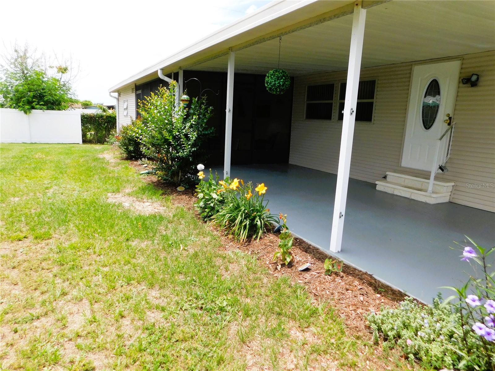 5315 Antigua Dr Property Photo 5