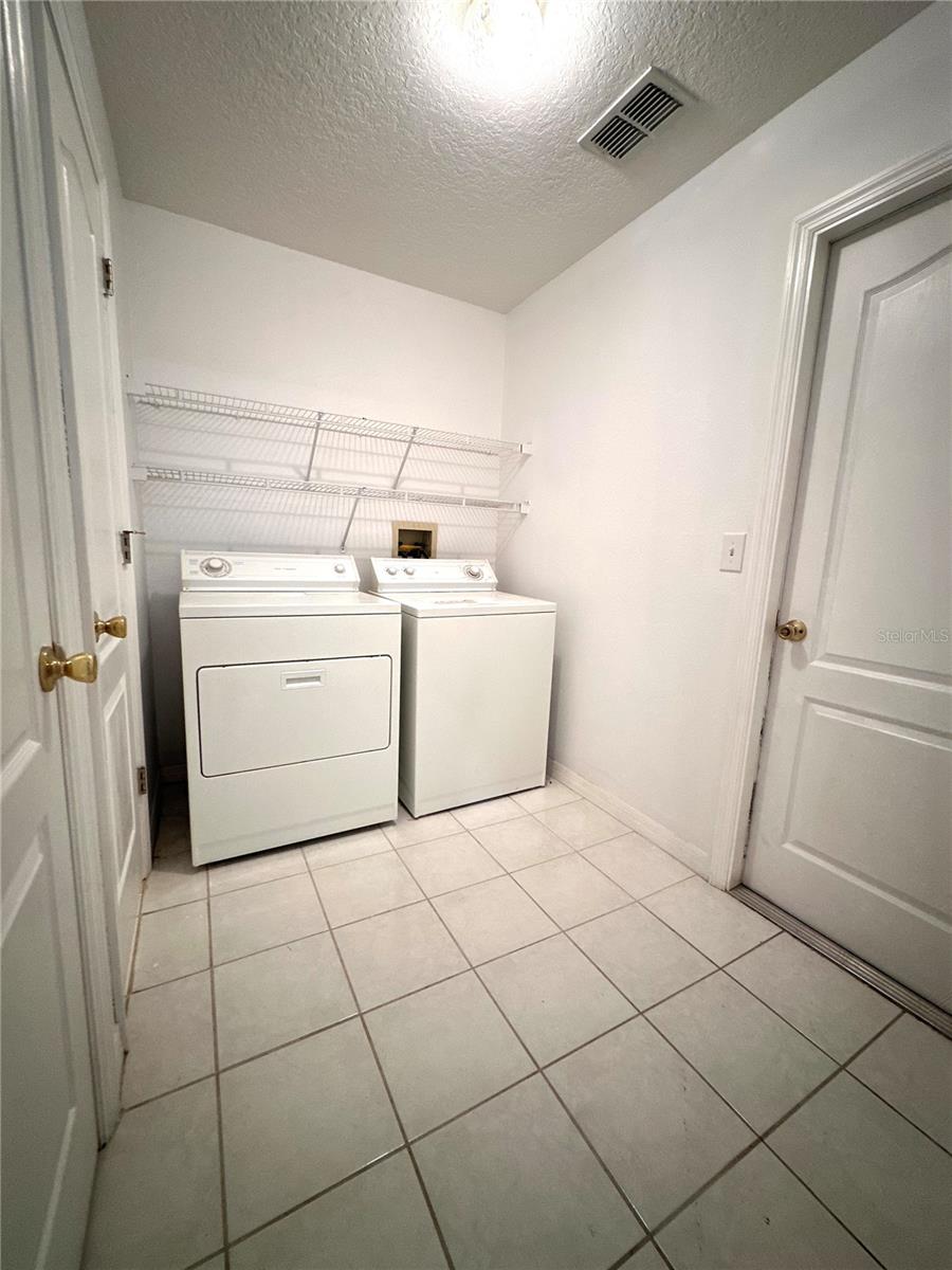 29439 Schinnecock Hills Ln Property Photo 27